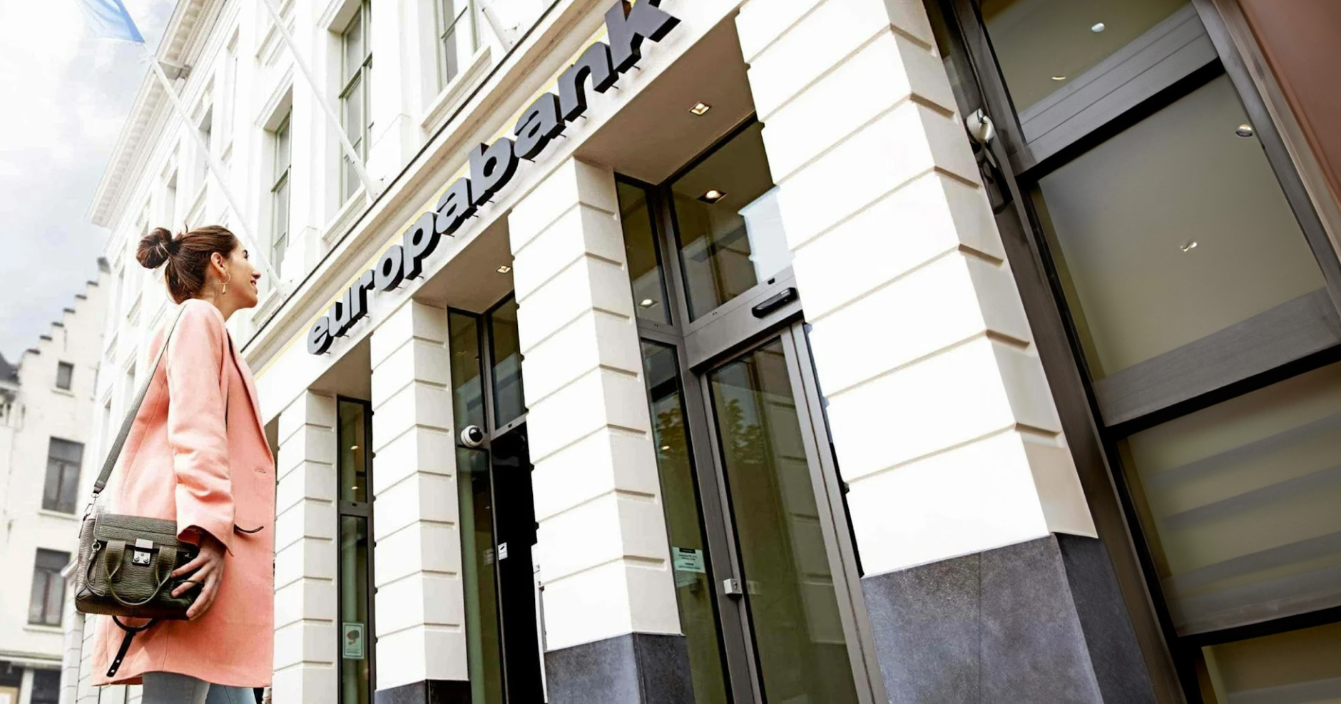 1740498462-blogpost_europabank-1